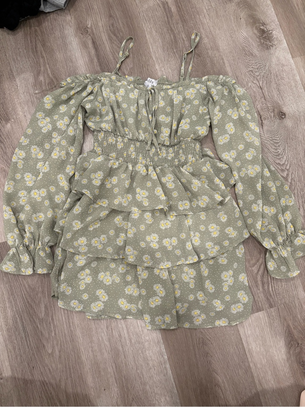 Floral Off-Shoulder Tiered Ruffle dress - Sage Green
